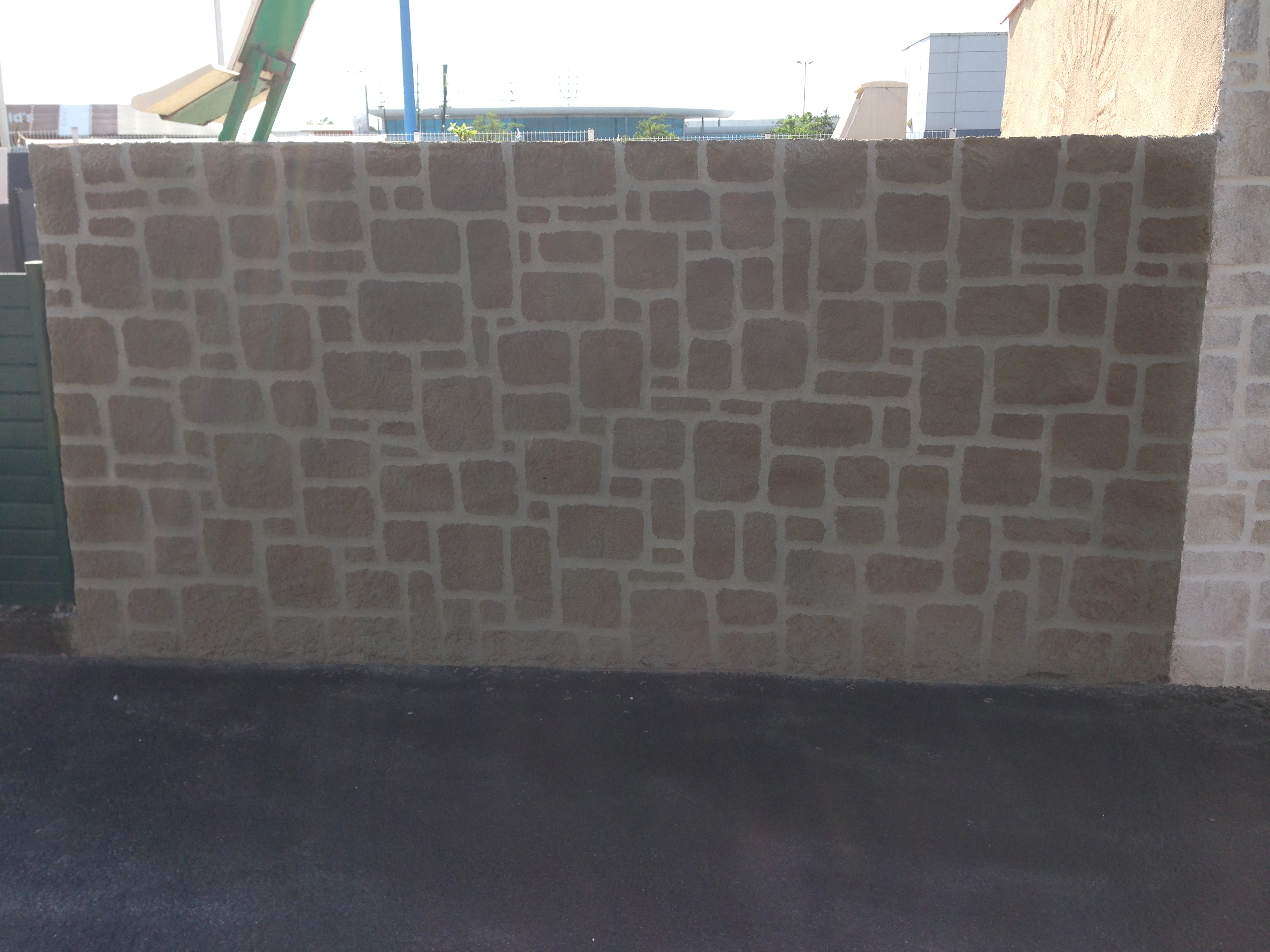 mur en pierre
